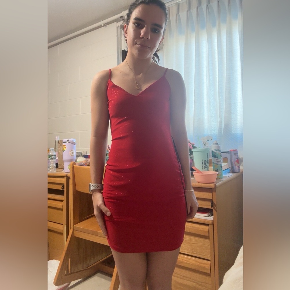 Chic Scarlet Mini Dress
